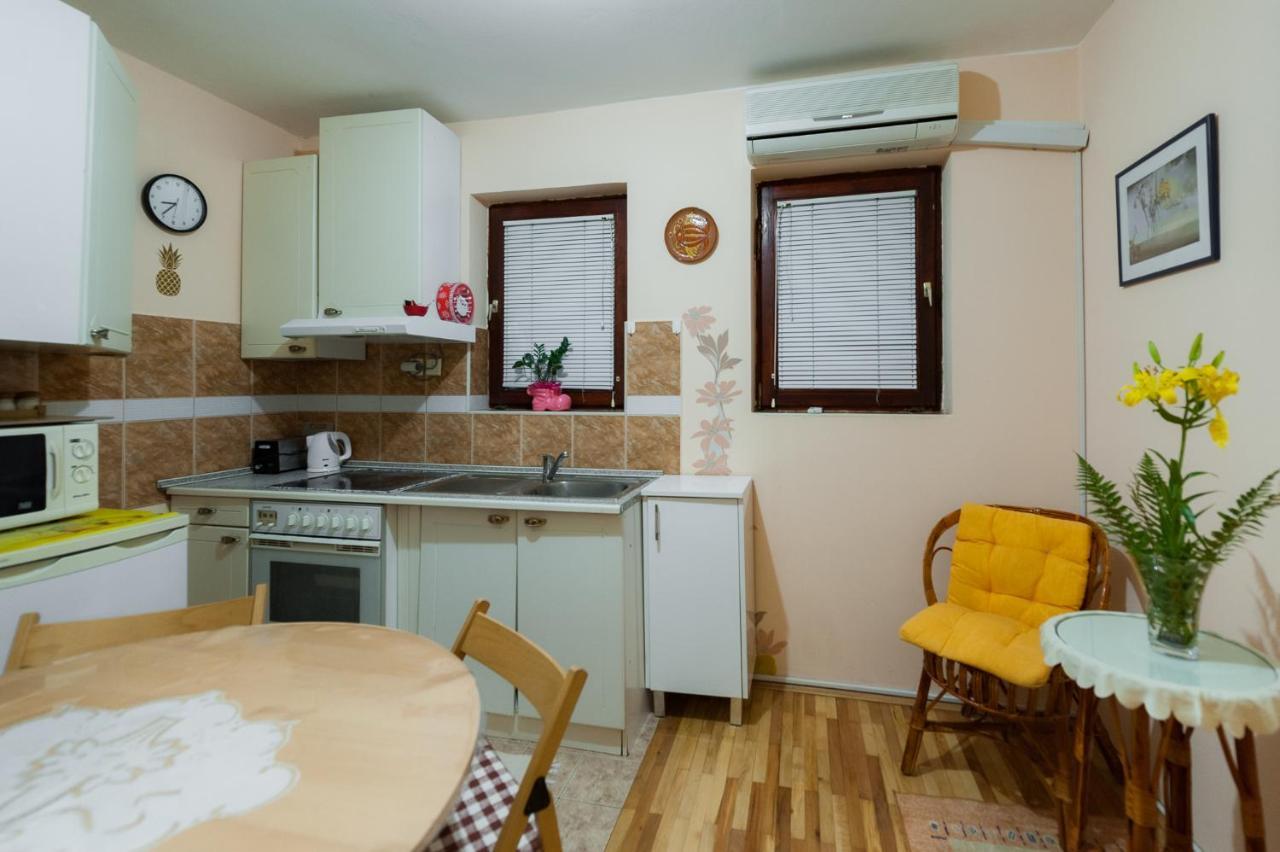 Lausev Garden Apartment Subotica Bagian luar foto